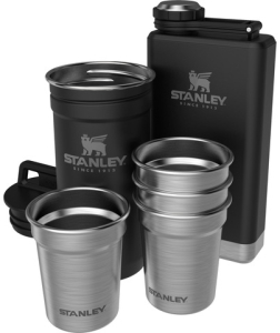 Набор стопок STANLEY Adventure 0,59L + Фляга 0,23L Черный 10-01883-035